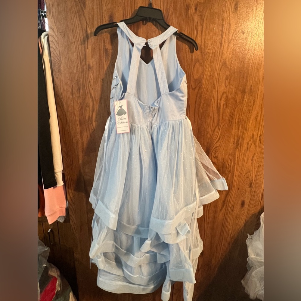 Party dress 
Size 16 - Picture 2 of 2